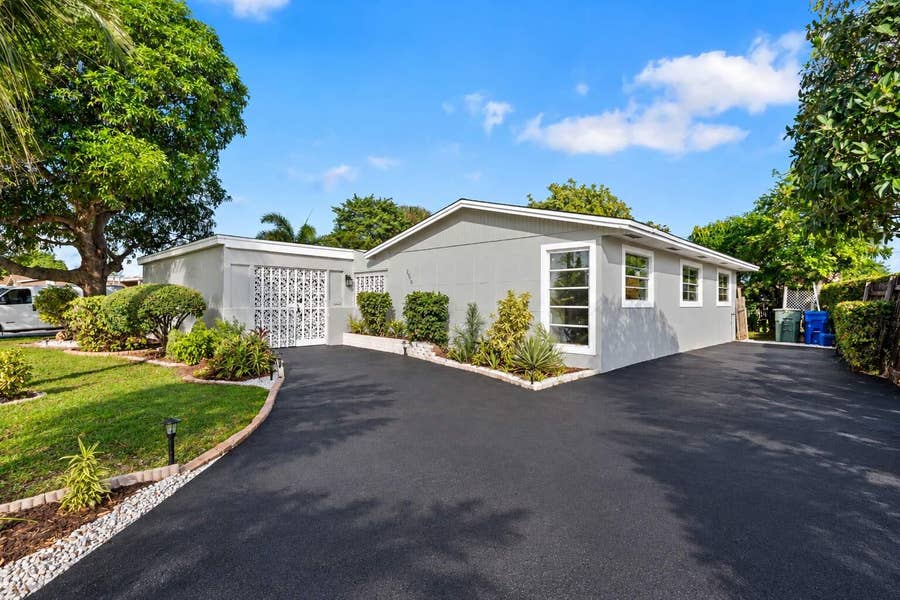 Property photo for 2010 Avenue H, Riviera Beach, FL