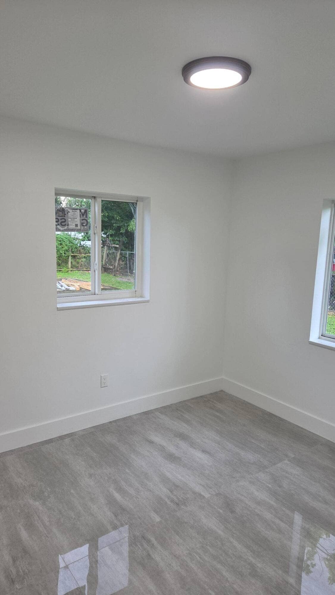 1791 LAUDERDALE MANOR Drive, Fort Lauderdale, FL 33311 11.