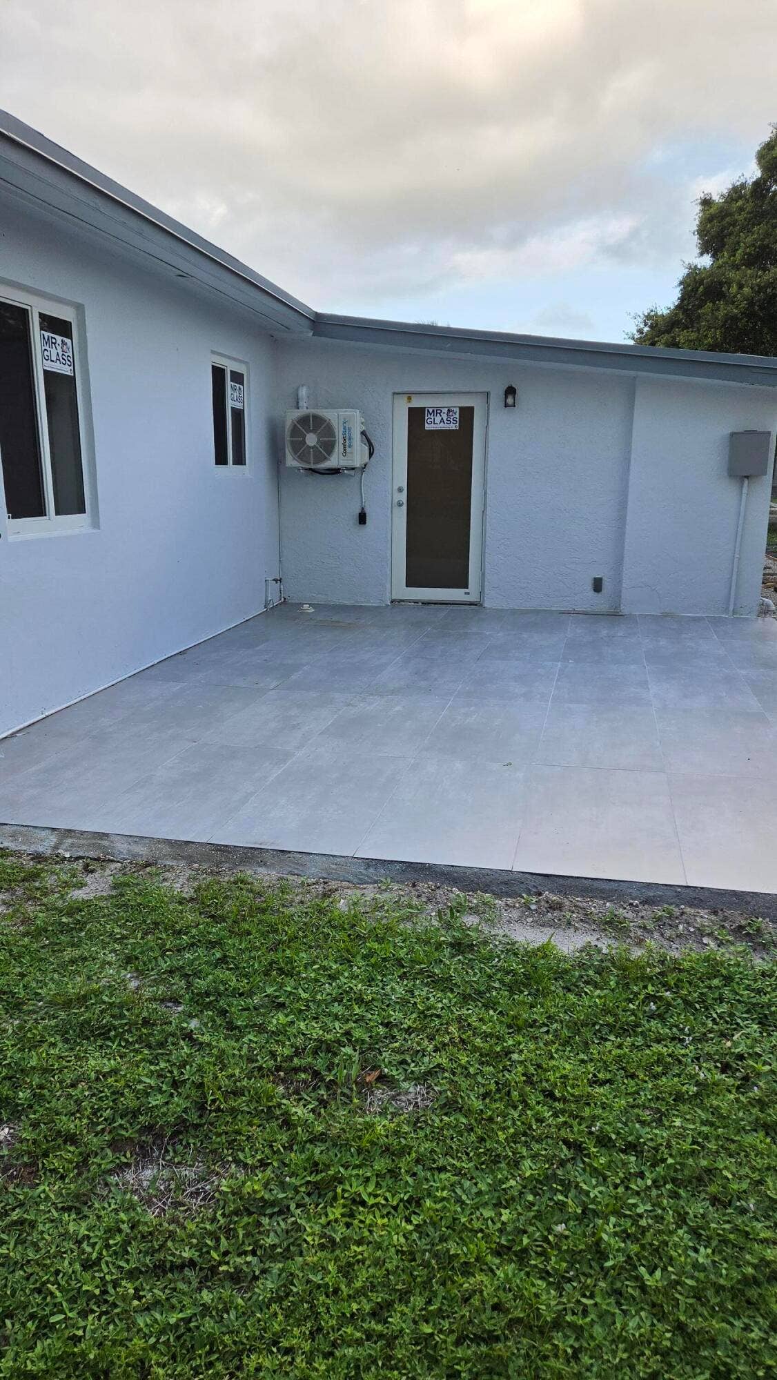 1791 LAUDERDALE MANOR Drive, Fort Lauderdale, FL 33311 8o
