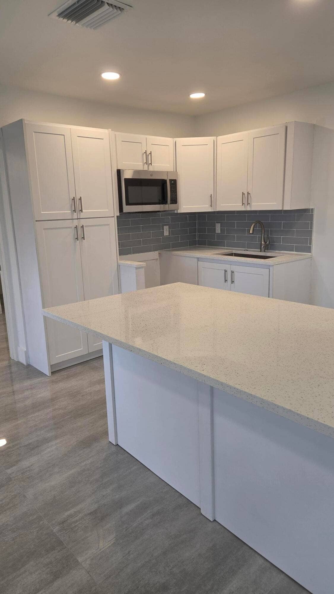 1791 LAUDERDALE MANOR Drive, Fort Lauderdale, FL 33311 10.