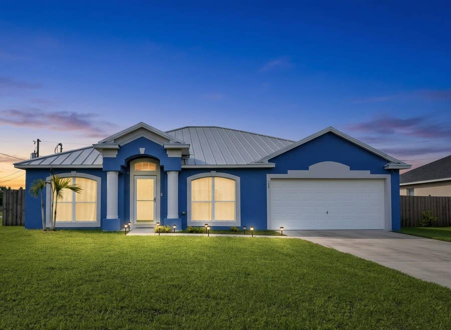 Property photo for 600 SW Jaffe Avenue, Port St Lucie, FL