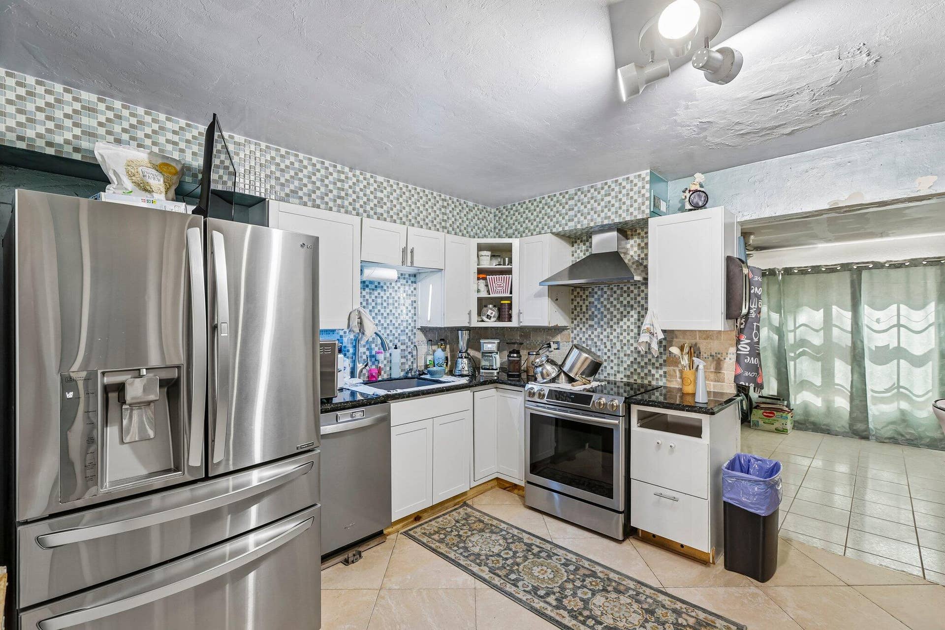 216 NE 26TH Court, Pompano Beach, FL 33064 8-web-or-mls-NE 26th Ct-S3010-008