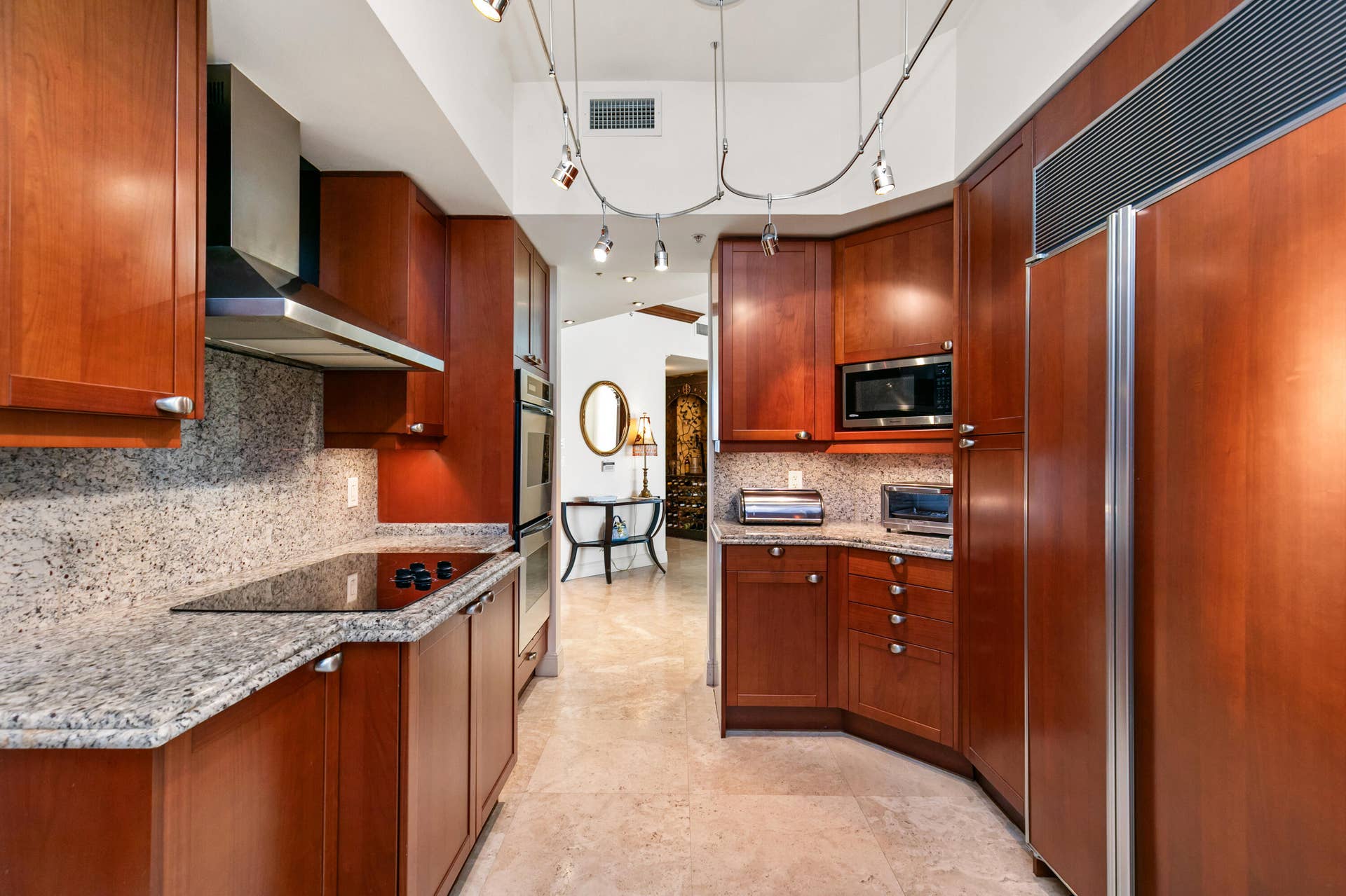 1063 Hillsboro Mile, #707, Hillsboro Beach, FL 33062 Kitchen