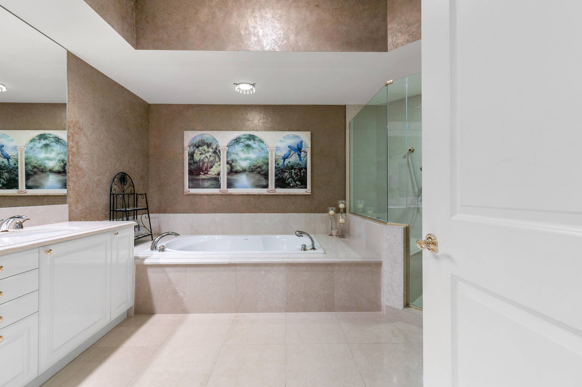 1063 Hillsboro Mile, #707, Hillsboro Beach, FL 33062 Primary ensuite luxury spa bath