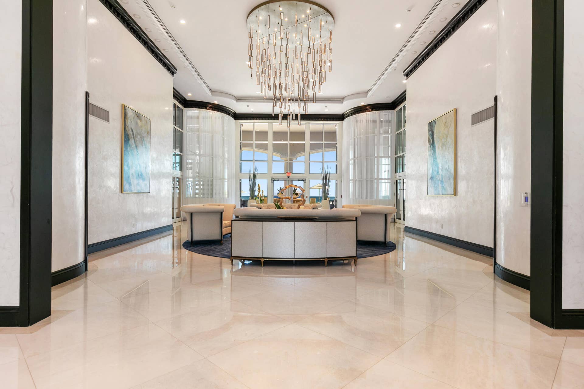 1063 Hillsboro Mile, #707, Hillsboro Beach, FL 33062 Lobby