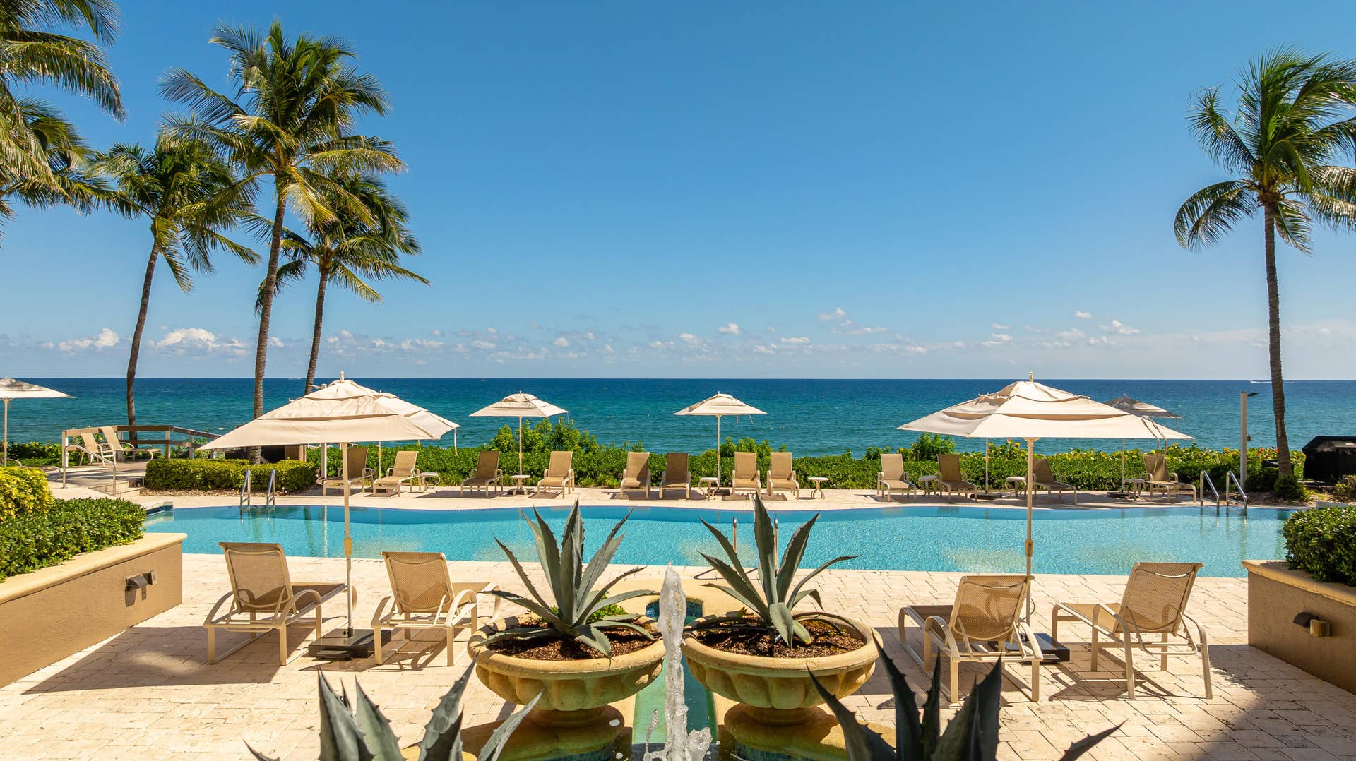 1063 Hillsboro Mile, #707, Hillsboro Beach, FL 33062 Resort style pool area