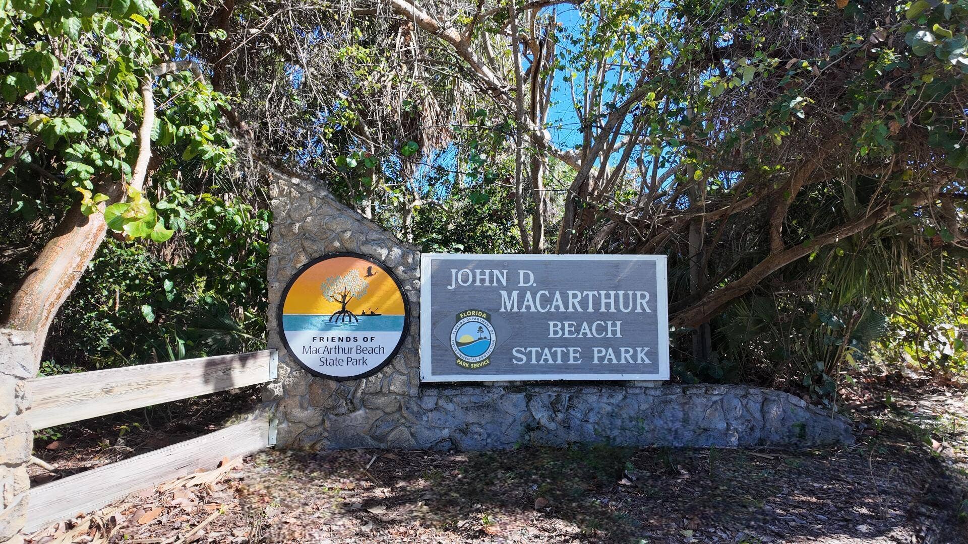 132 LAKESHORE Drive, #617, North Palm Beach, FL 33408 John D. Macarthur Beach Park