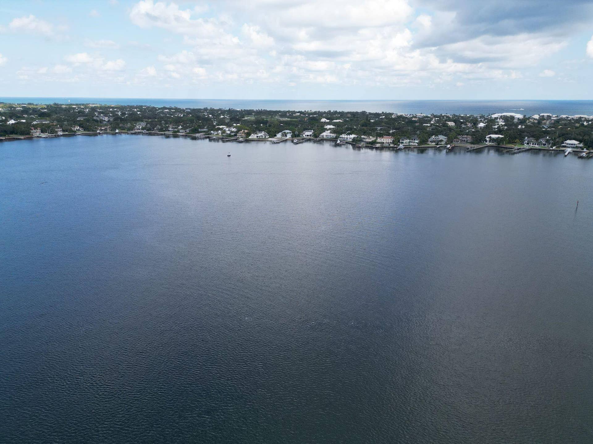 132 LAKESHORE Drive, #617, North Palm Beach, FL 33408 Intracoastal and Ocean
