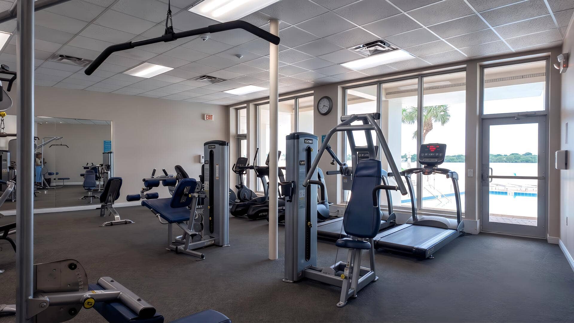 132 LAKESHORE Drive, #617, North Palm Beach, FL 33408 Gym