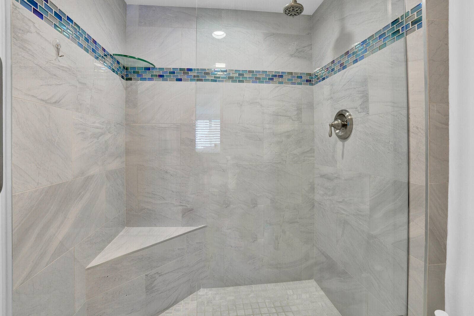 132 LAKESHORE Drive, #617, North Palm Beach, FL 33408 Primary Bath Shower