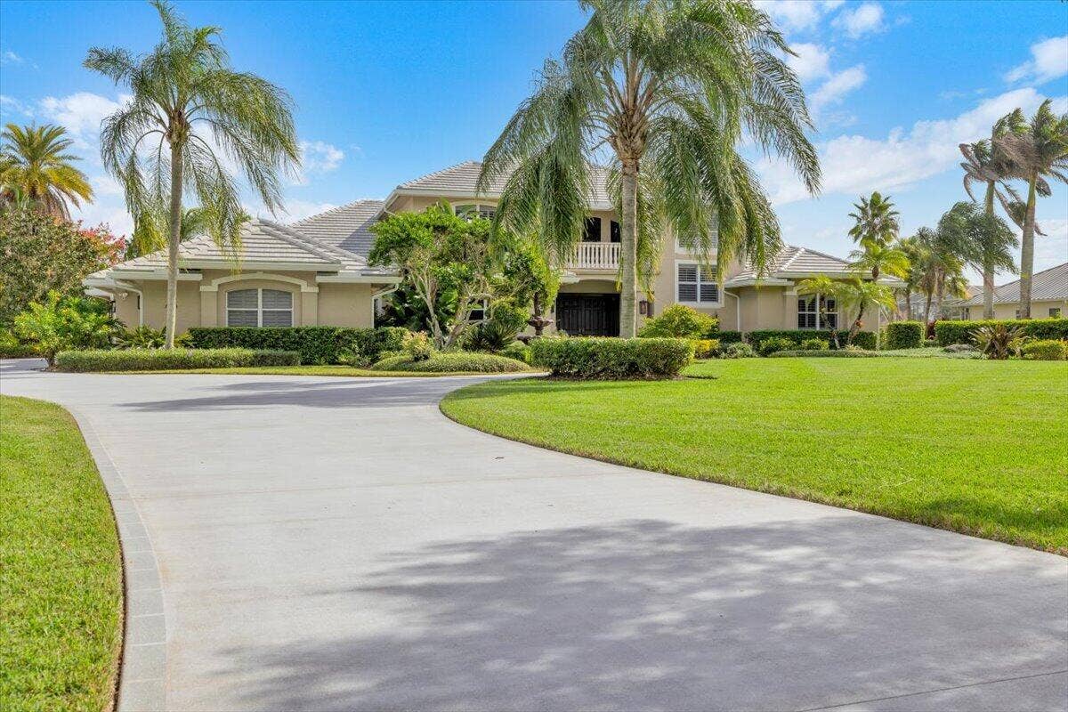 7953 Saddlebrook Drive, Port St Lucie, FL 34986 012-GG3A1105
