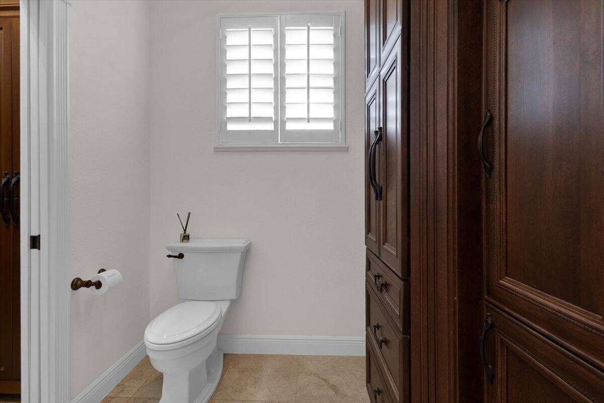 7953 Saddlebrook Drive, Port St Lucie, FL 34986 Master bath water closet