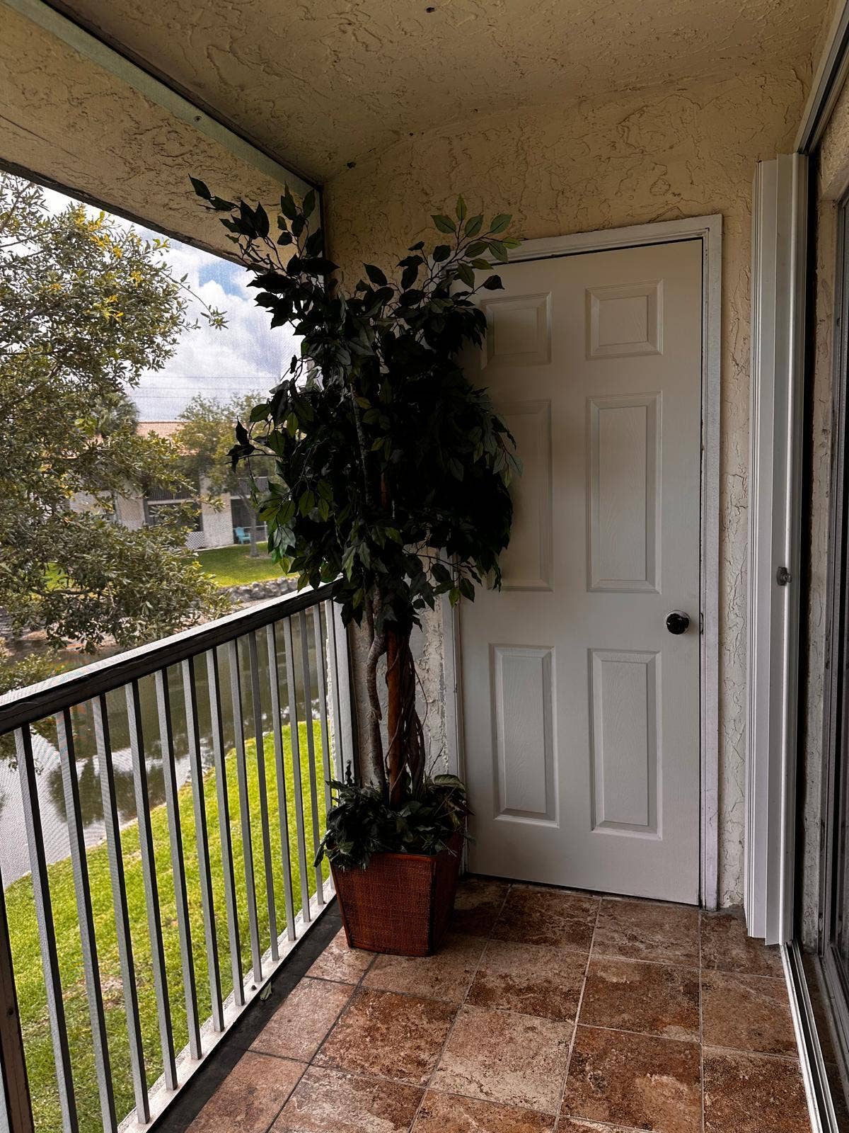 2423 NW 83rd Drive, #Unit 113, Coral Springs, FL 33071 PHOTO-2026-06-01-17-25-04 (4)