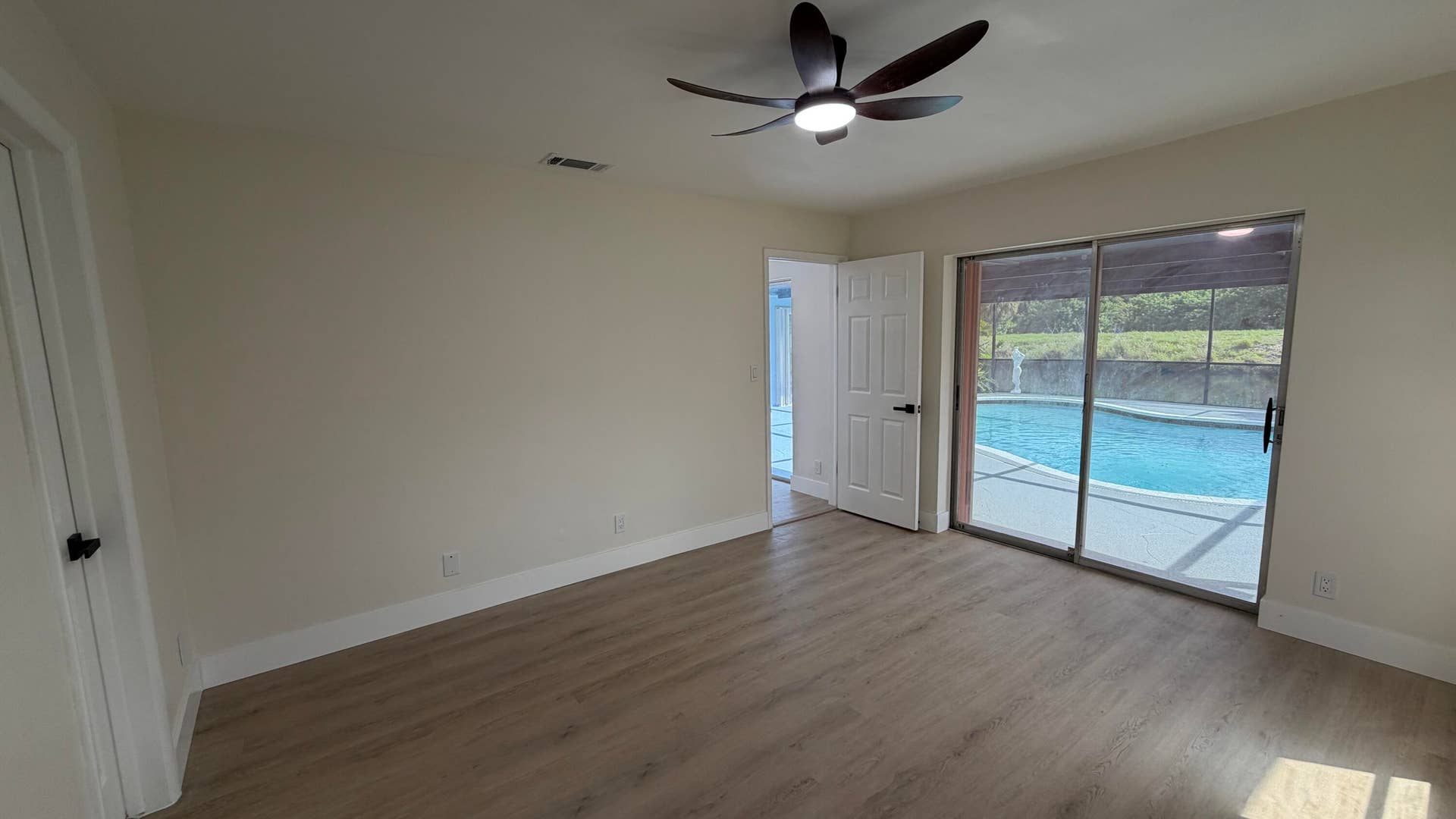 8270 NW 66TH Terrace, Tamarac, FL 33321 Master bedroom