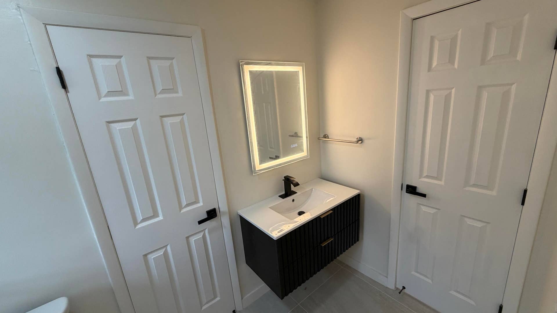 8270 NW 66TH Terrace, Tamarac, FL 33321 2nd bathroom