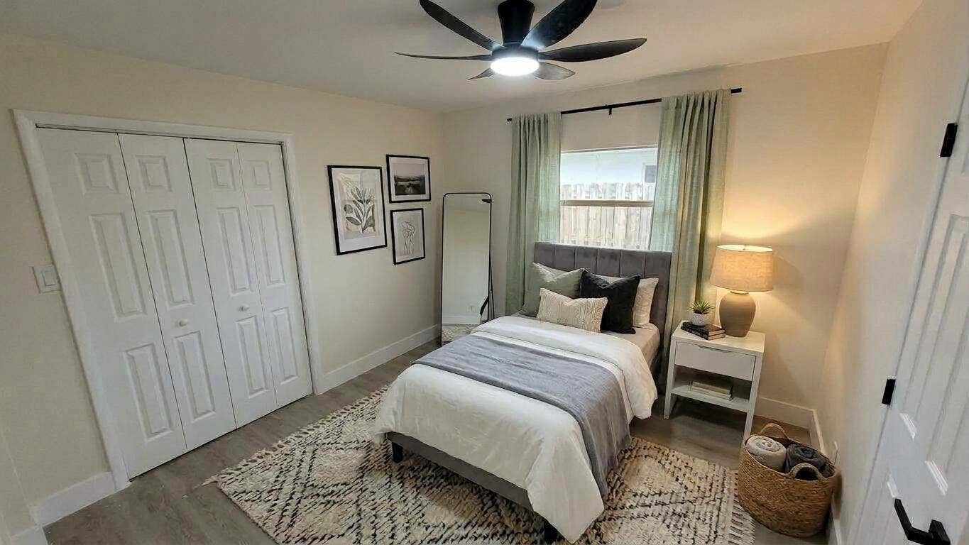 8270 NW 66TH Terrace, Tamarac, FL 33321 3rd bedroom staged