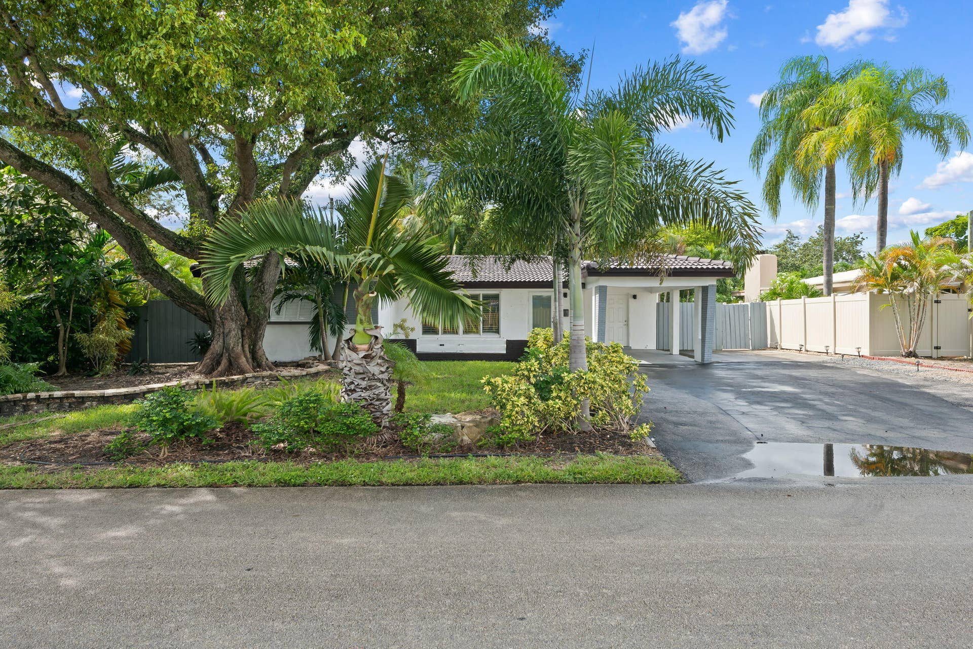 4031 NE 15TH Avenue, Oakland Park, FL 33334 2-web-or-mls-DSC_3989