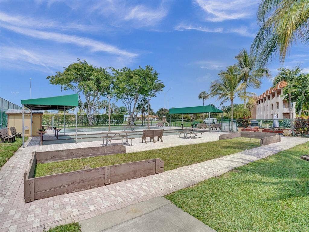 6770 Royal Palm Boulevard, #305L, Margate, FL 33063 shuffleboard