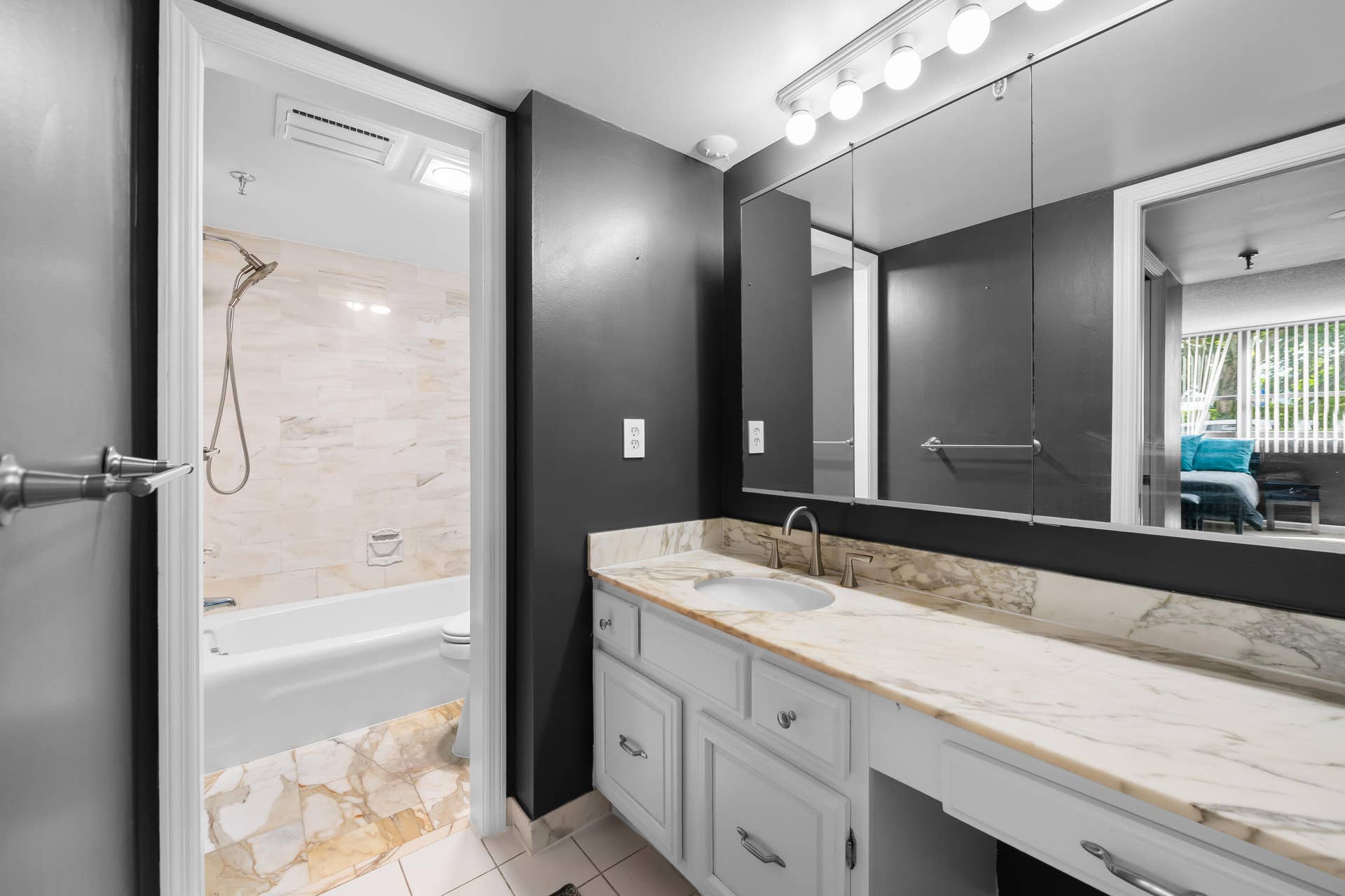 859 Jeffery Street, #1090, Boca Raton, FL 33487 DSC_0669