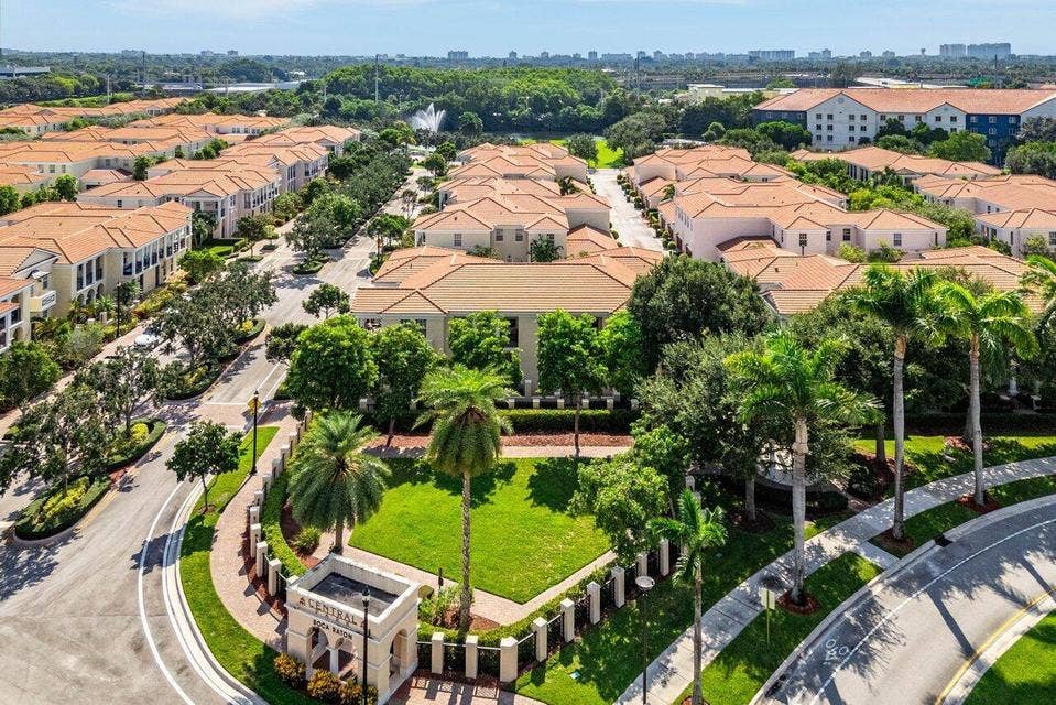 8221 NW 8TH Way, Boca Raton, FL 33487 20260311195607066612000000-o