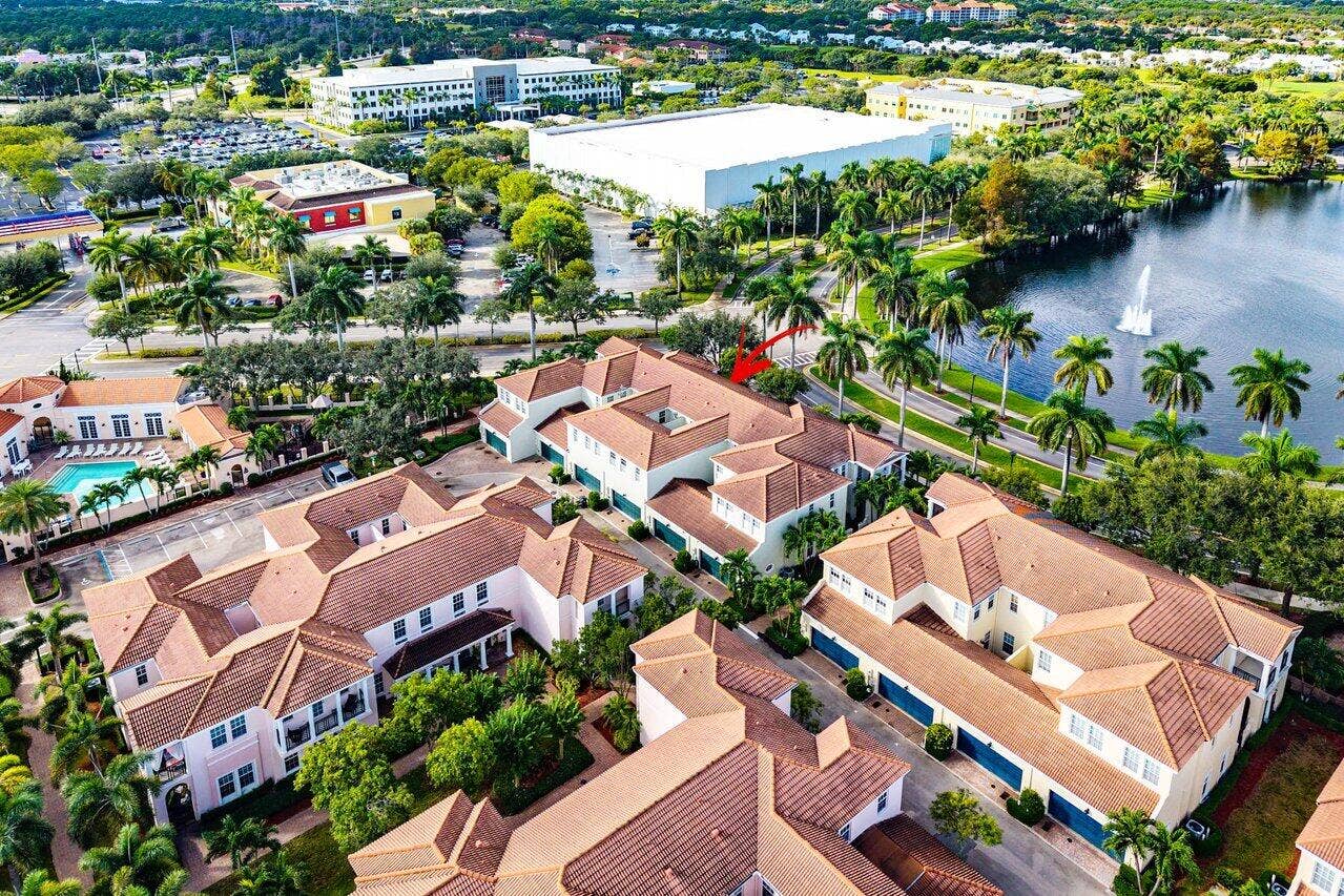 8221 NW 8TH Way, Boca Raton, FL 33487 Aerial View Community & Lake