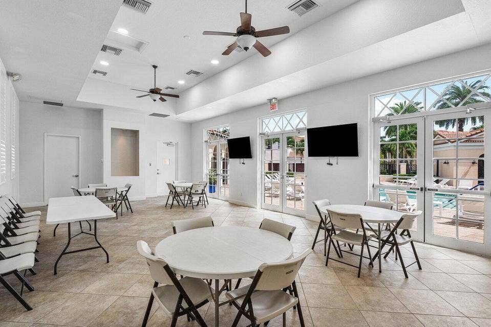 8221 NW 8TH Way, Boca Raton, FL 33487 Clubhouse