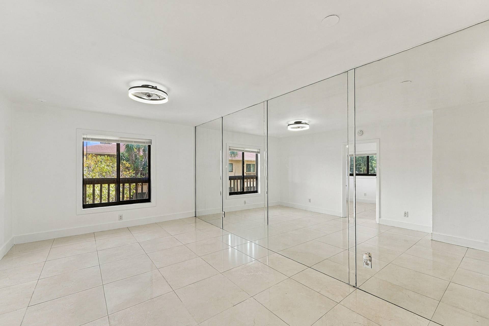 2907 NE 8TH Terrace, #201, Oakland Park, FL 33334 06_dsc07929