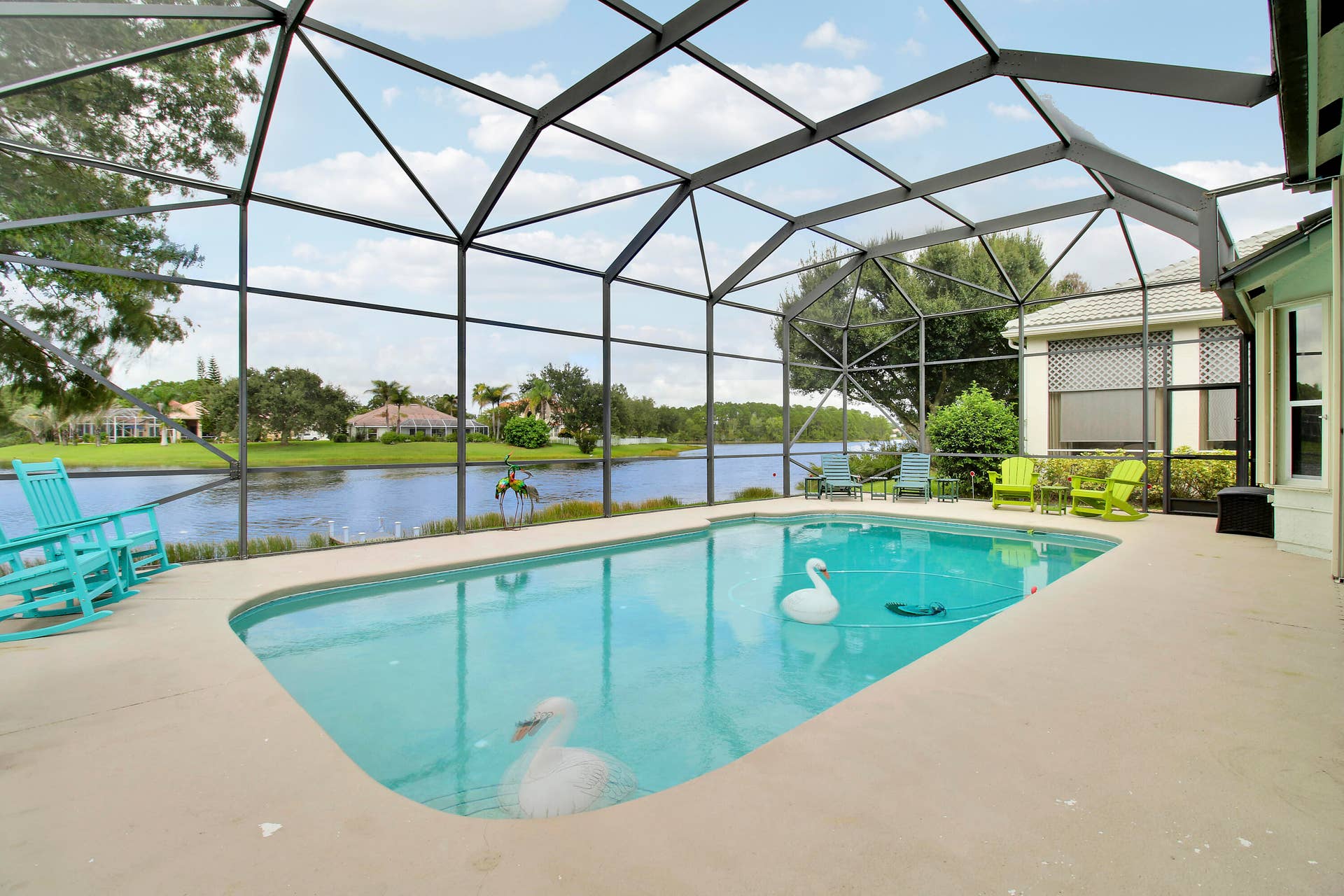 636 SW Lake Charles Circle, Port St Lucie, FL 34986 Pool View