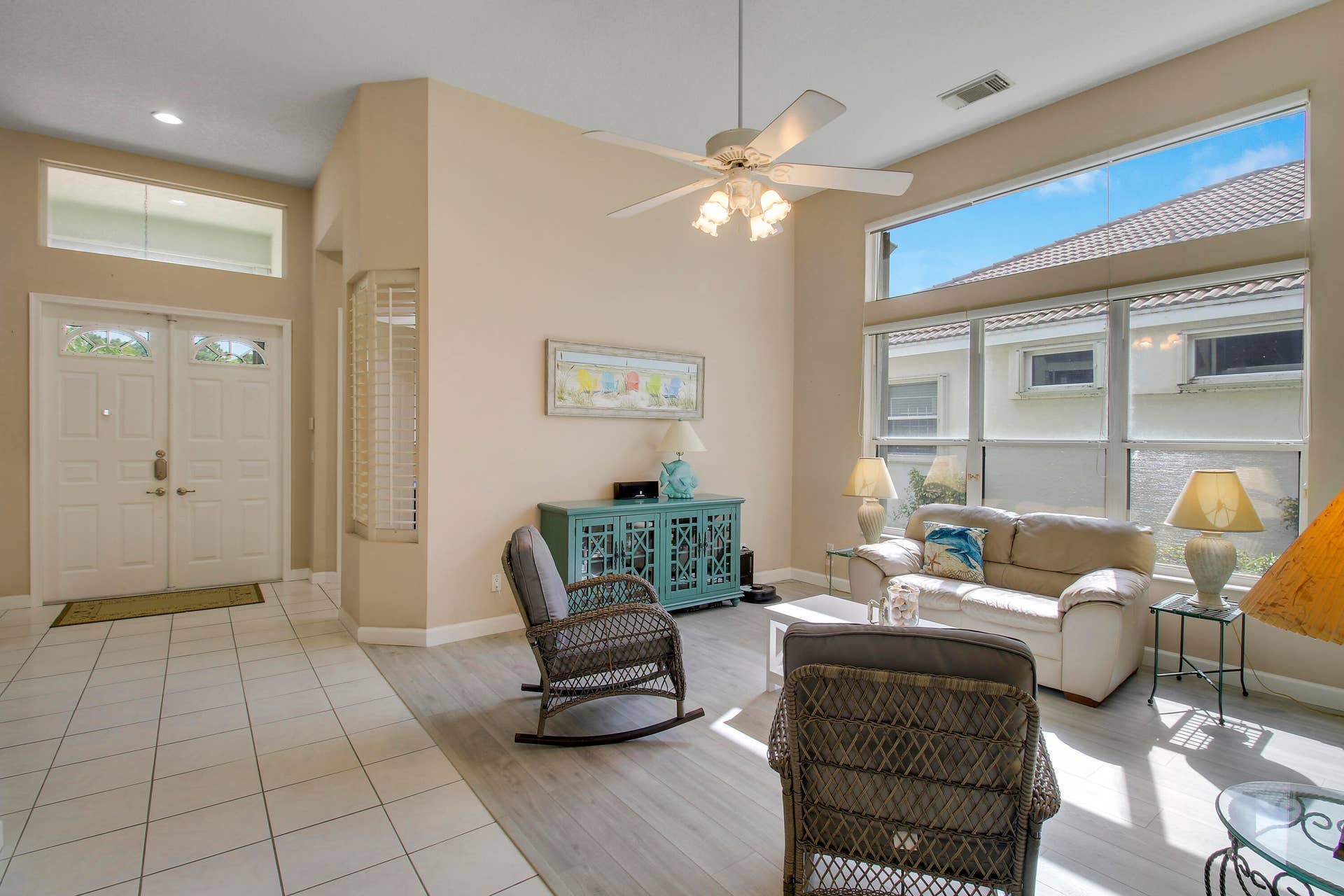 636 SW Lake Charles Circle, Port St Lucie, FL 34986 Entryway / Living Room