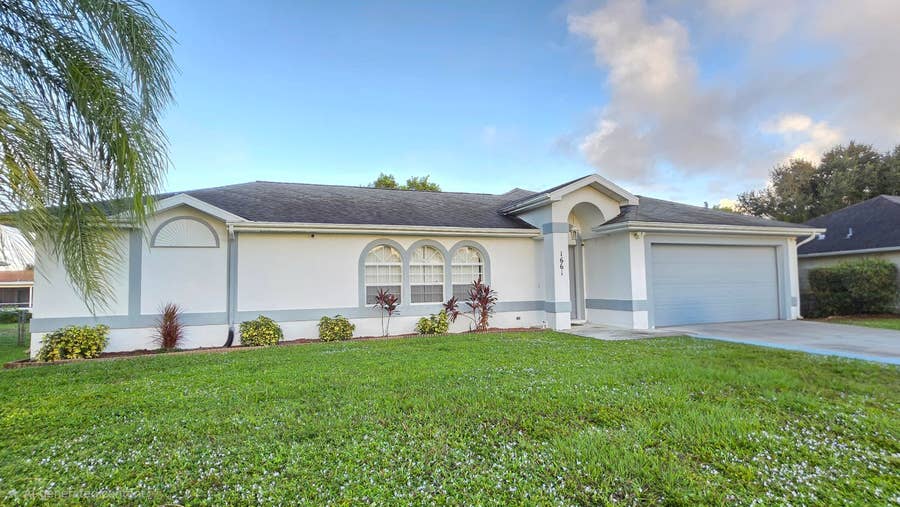 Property photo for 1661 SW NORMAN Lane, Port St Lucie, FL