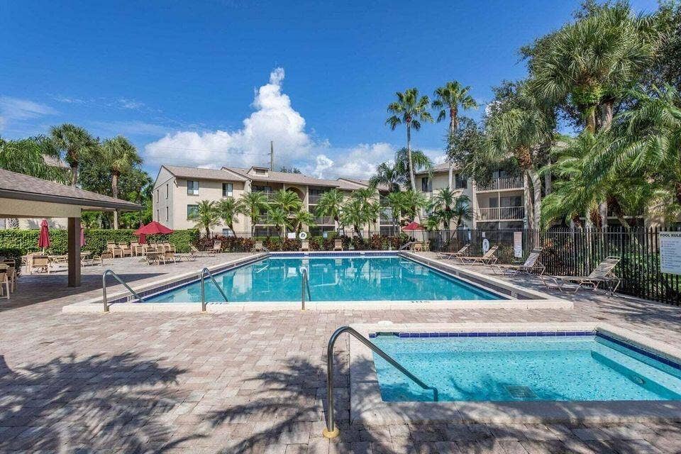 pool