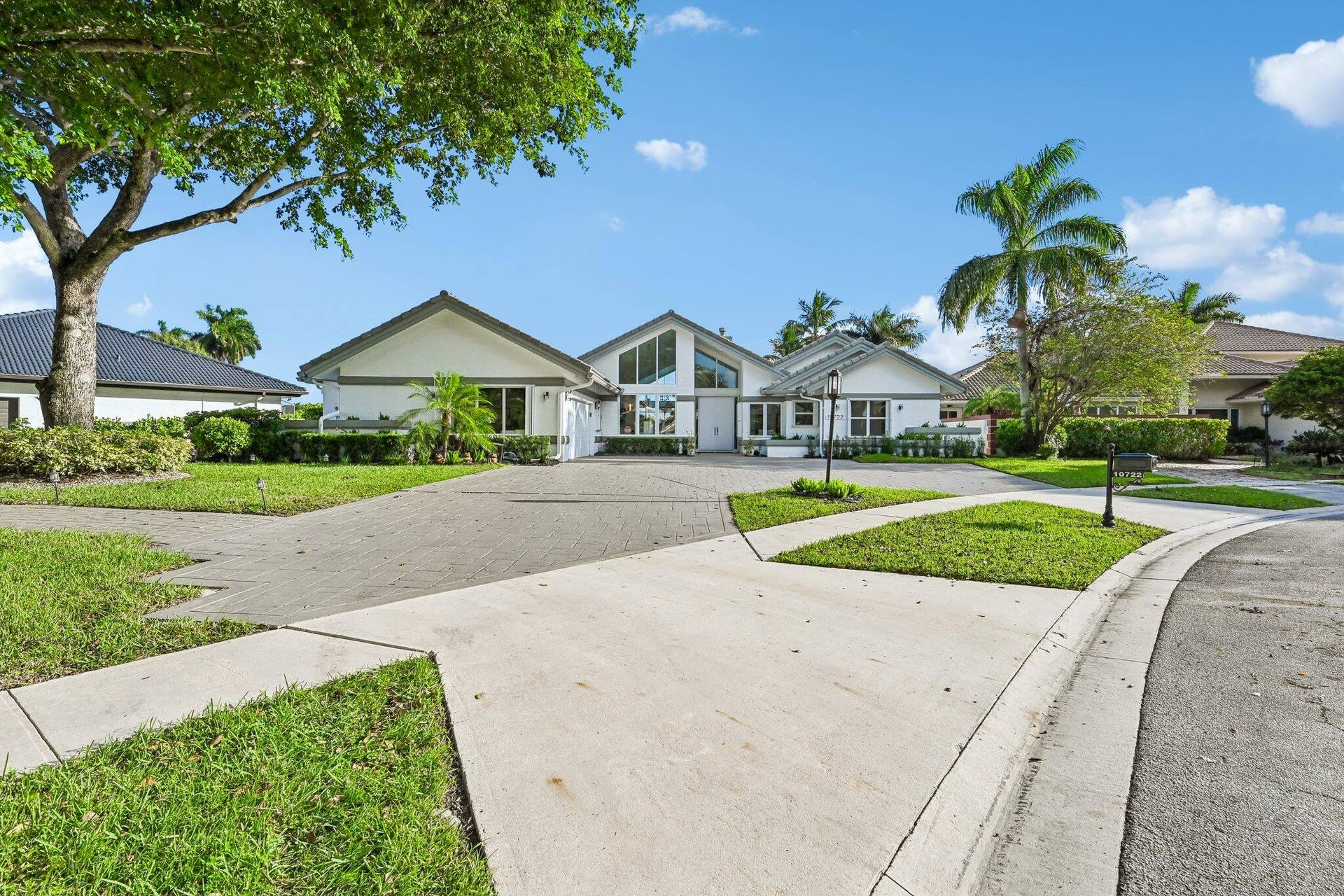2-web-or-mls-Kirkaldy Ln-S2910-002