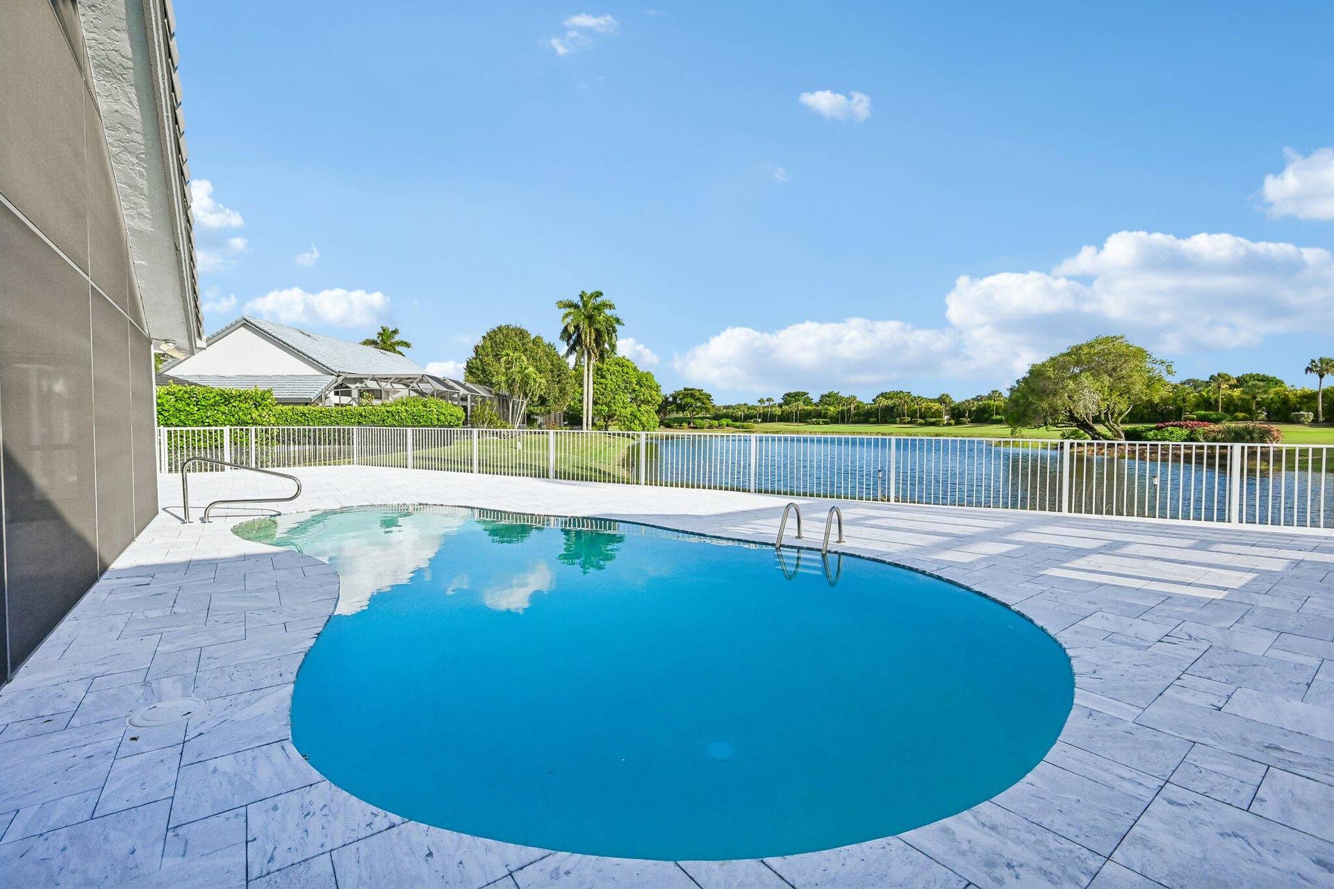55-web-or-mls-Kirkaldy Ln-S2910-055