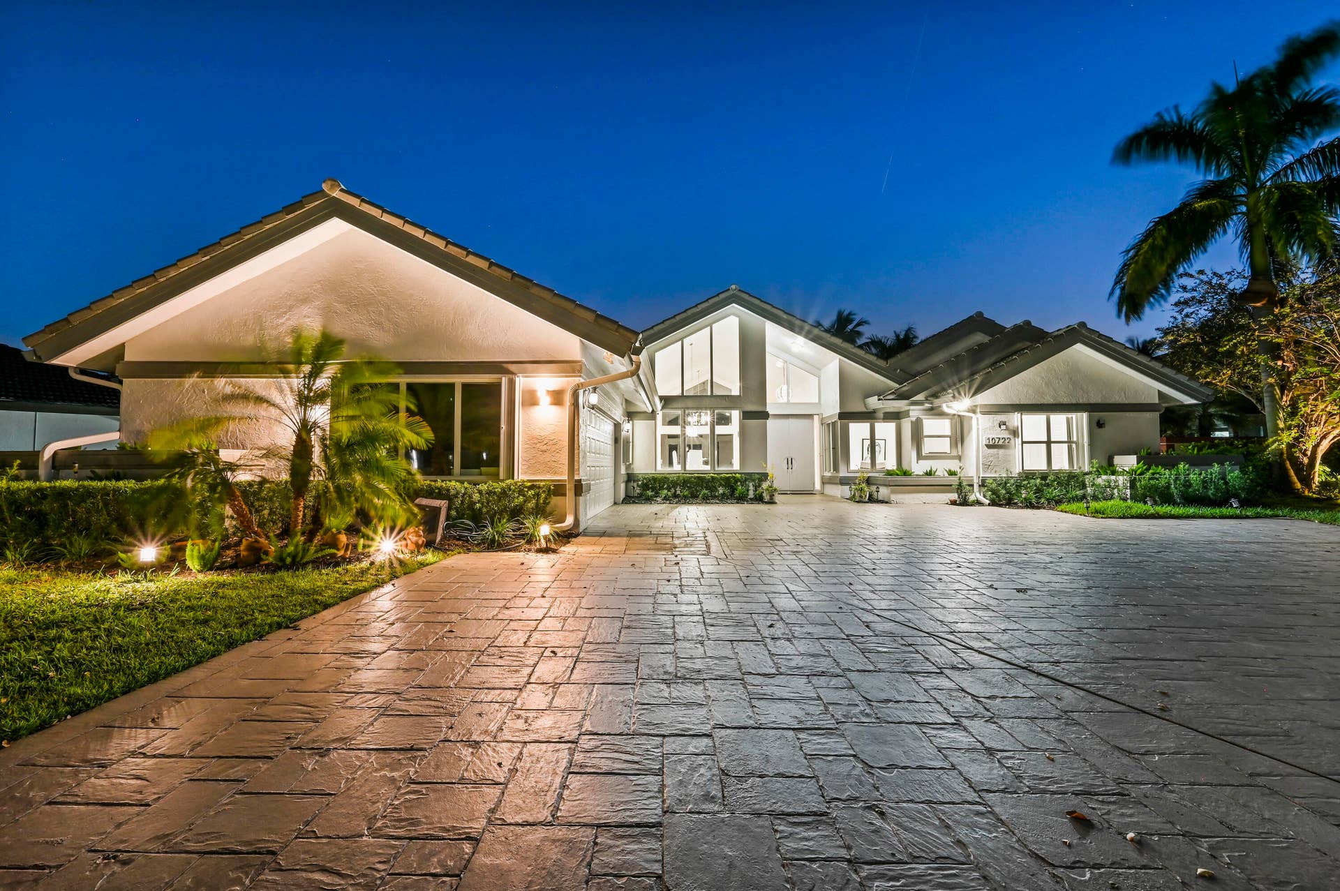 10722 Kirkaldy Ln, Boca Raton, FL010