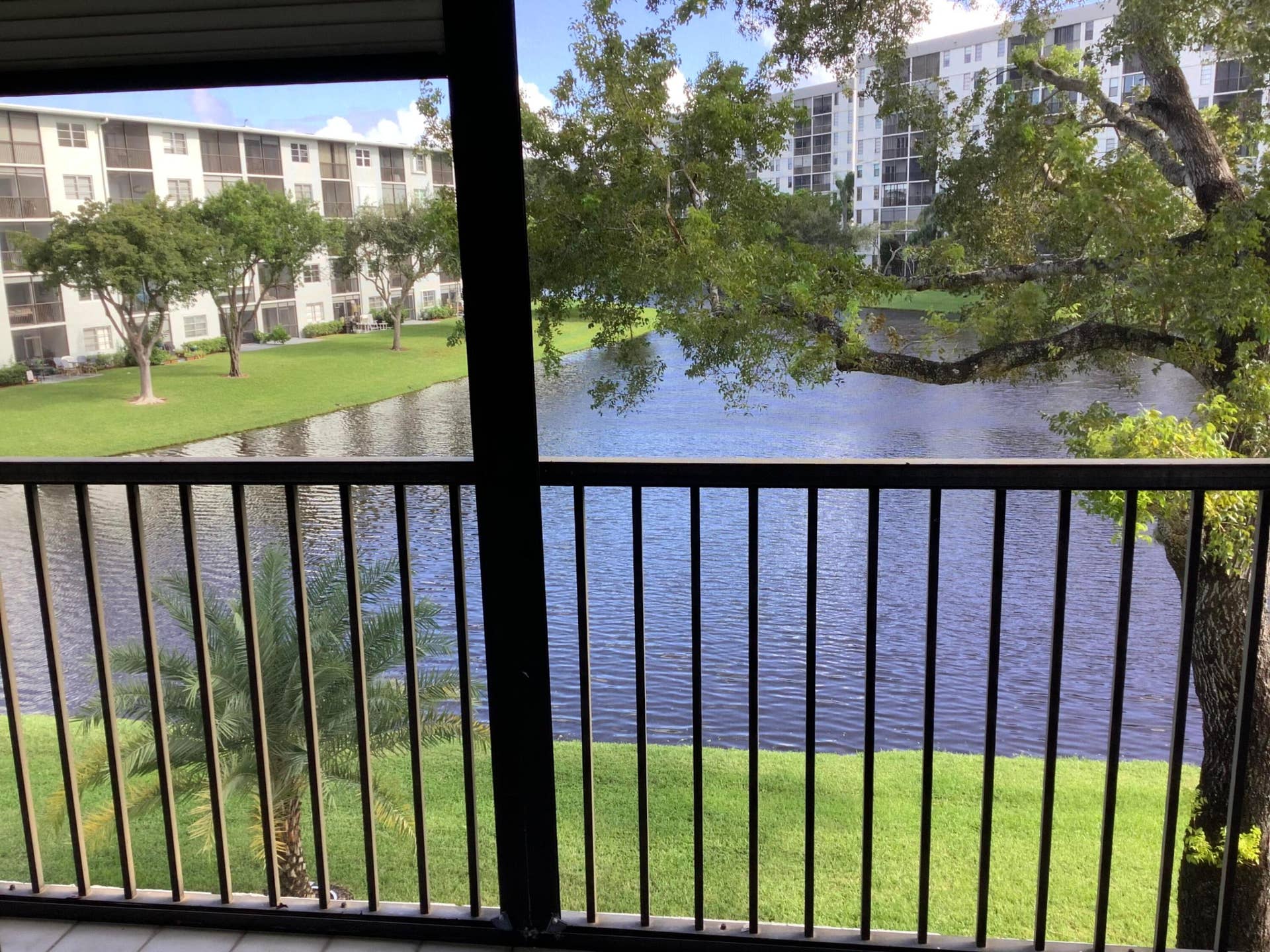 2228 N CYPRESS BEND Drive, #307, Pompano Beach, FL 33069 IMG_6021