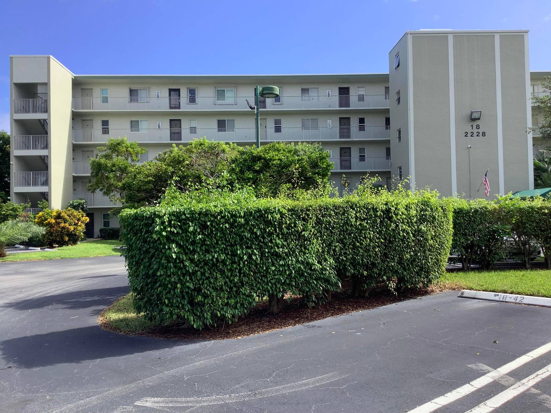 2228 N CYPRESS BEND Drive, #307, Pompano Beach, FL 33069 IMG_5995