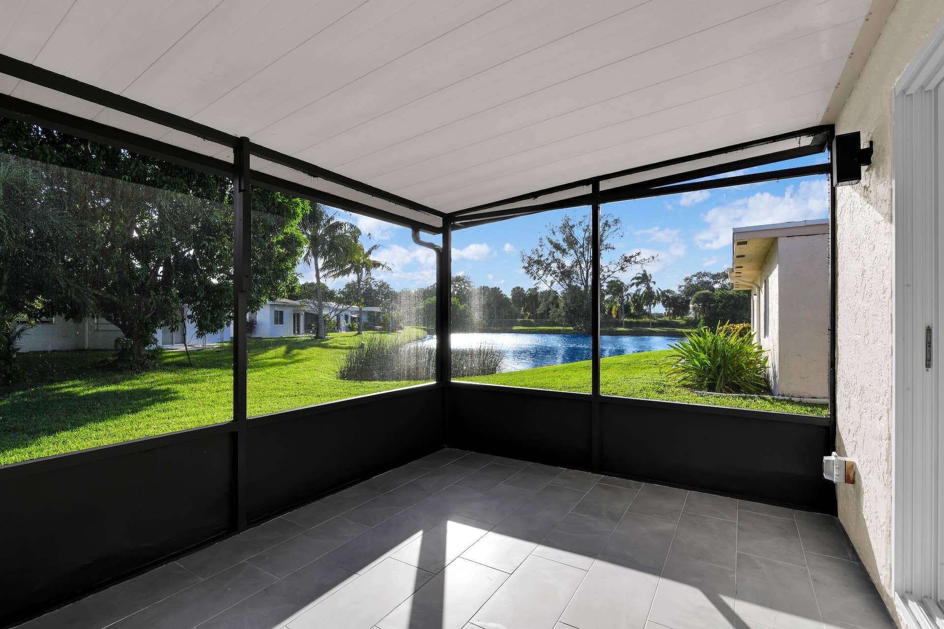 6068 VIA DIANA, Delray Beach, FL 33484 Lakeview from rear linai
