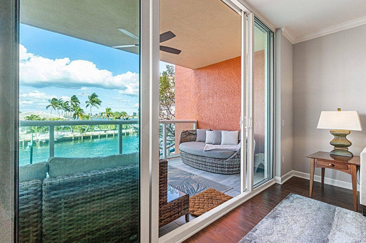 2650 Lake Shore Drive, #201, West Palm Beach, FL 33404 Water View