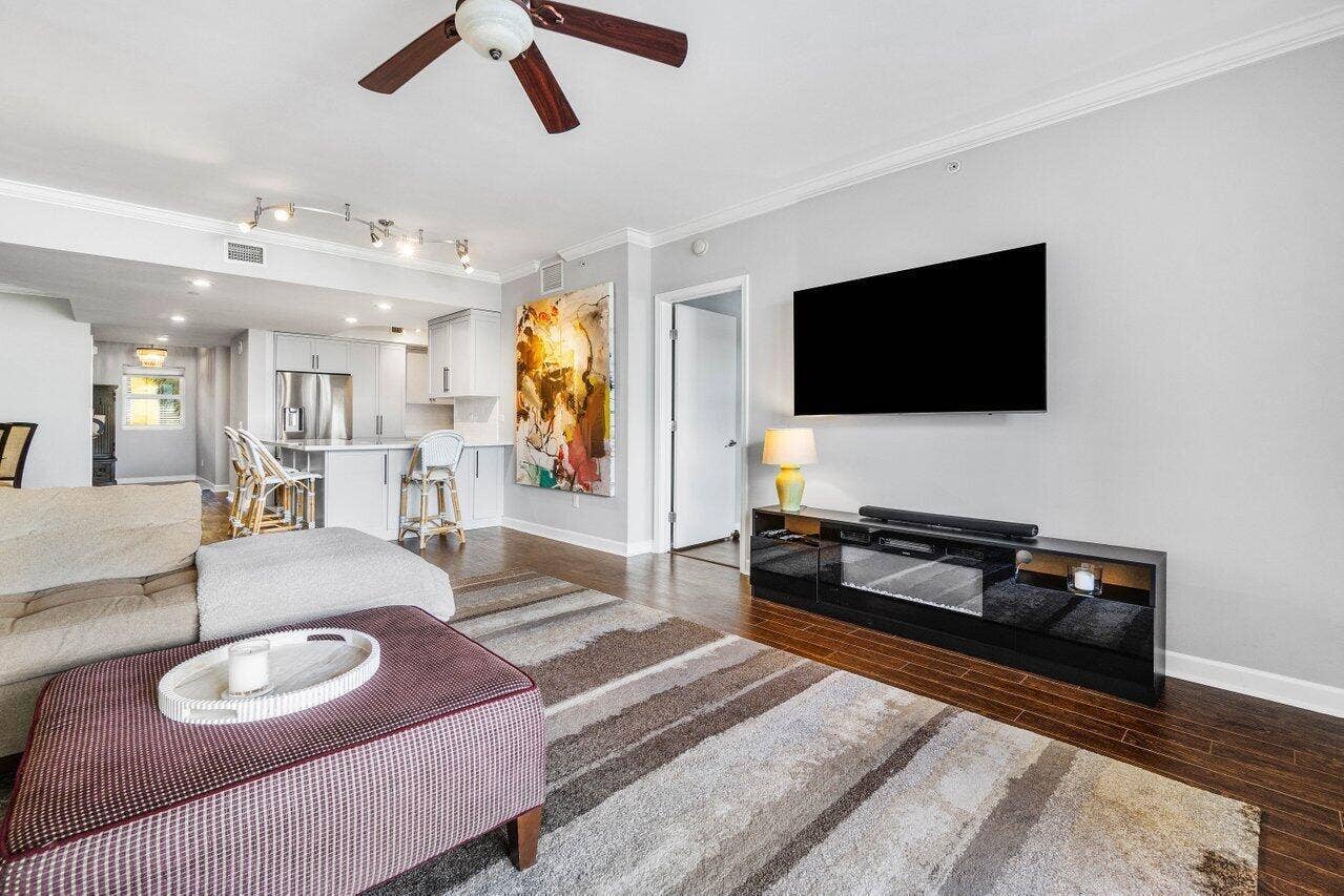 2650 Lake Shore Drive, #201, West Palm Beach, FL 33404 Light & Bright