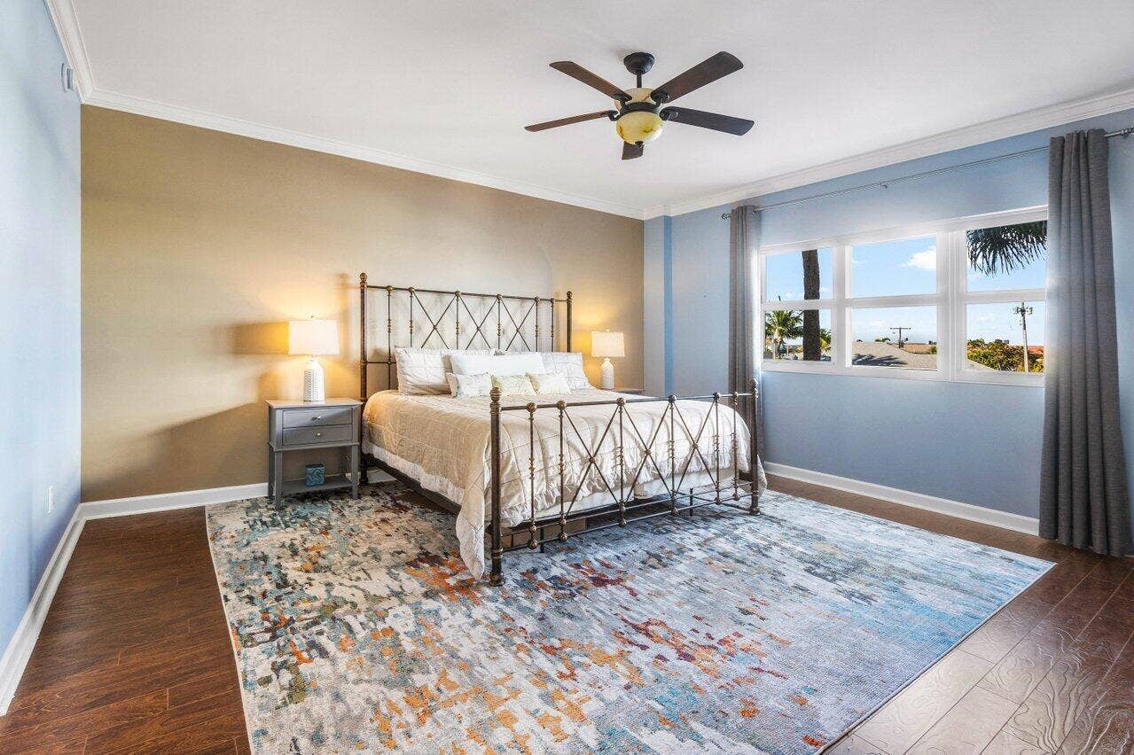 2650 Lake Shore Drive, #201, West Palm Beach, FL 33404 Primary Suite