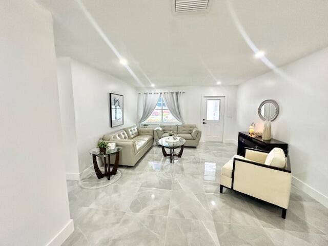 913 SW 3RD Avenue, Boynton Beach, FL 33426 IMG_3664