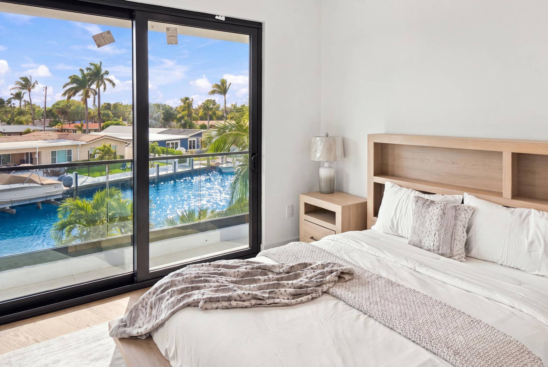 4931 NE 25TH Avenue, Lighthouse Point, FL 33064 117_066__jjl4458_reedit_8c190d6b