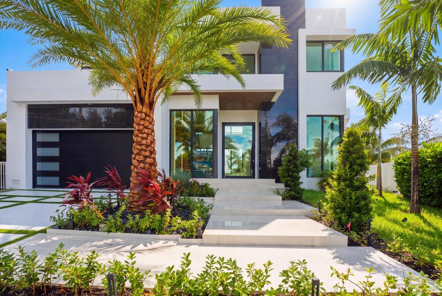 Property photo for 4931 NE 25TH Avenue, Lighthouse Point, FL