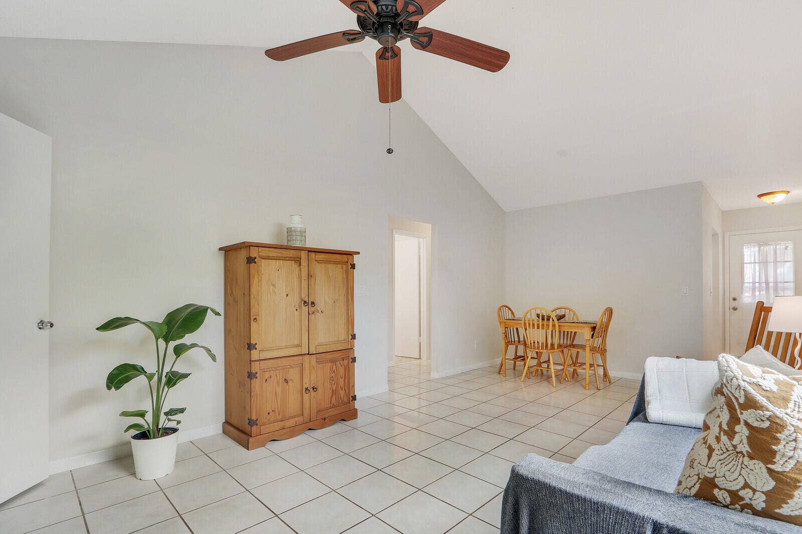 5806 SE Wilsie Drive, Stuart, FL 34997 16_IMG_7485_mls