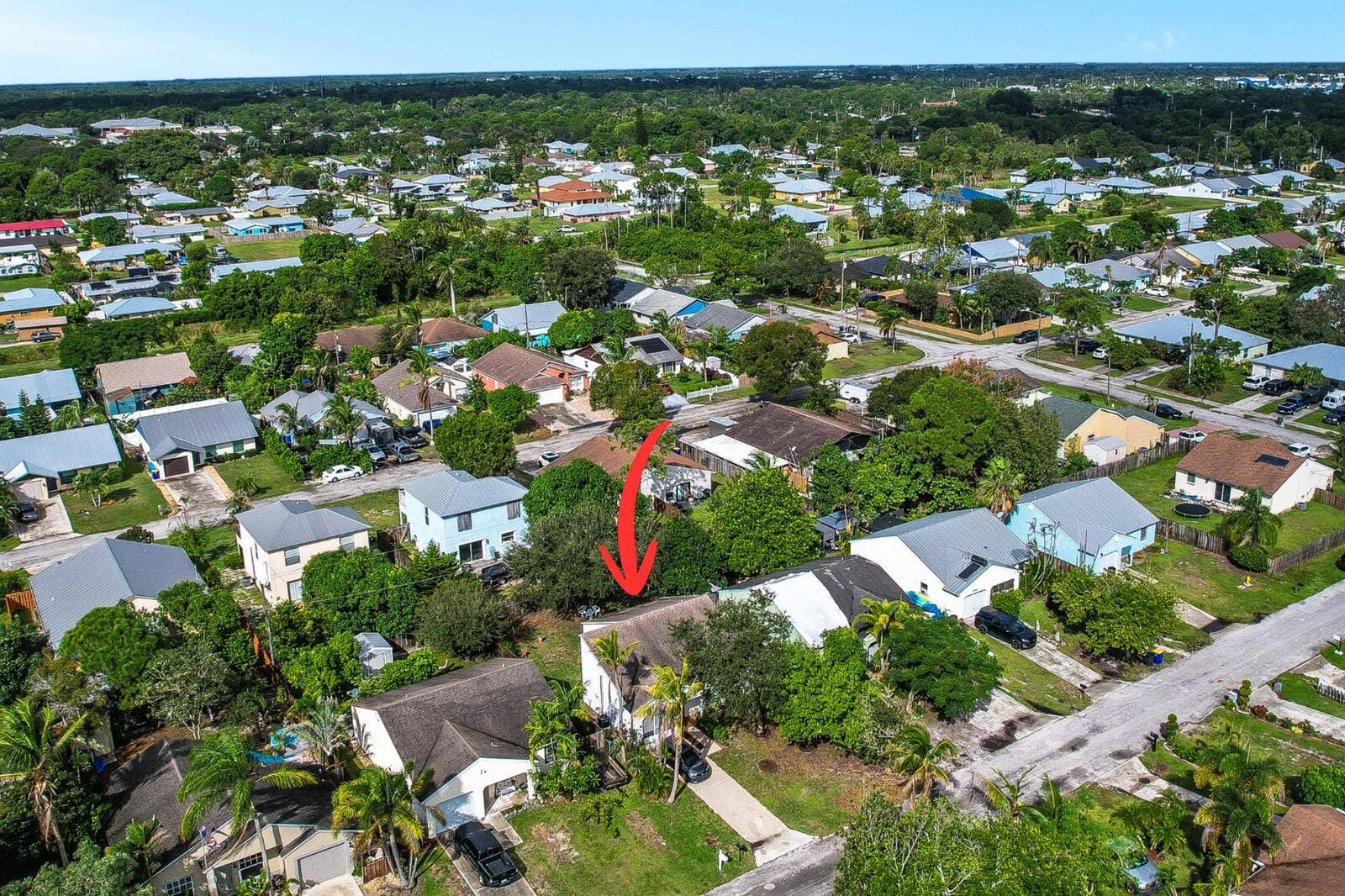 5806 SE Wilsie Drive, Stuart, FL 34997 36_Untitled_design_20261029_212700_0000_