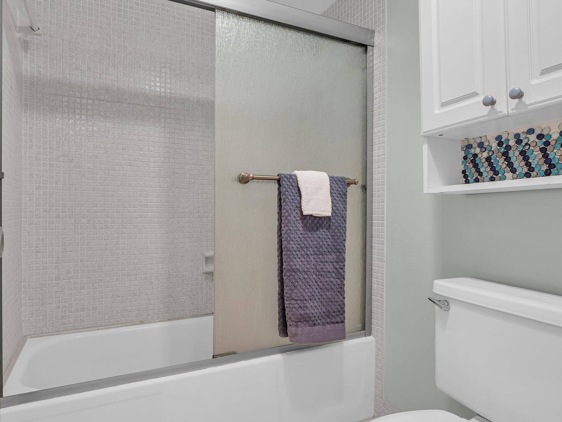 1151 CALAMONDIN Terrace, #103, Delray Beach, FL 33445 Primary En Suite Bath