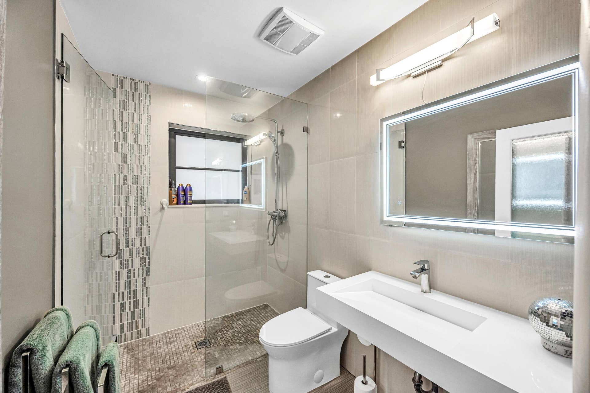729 NE 19TH Avenue, Fort Lauderdale, FL 33304 729 NE 19TH AVE-15