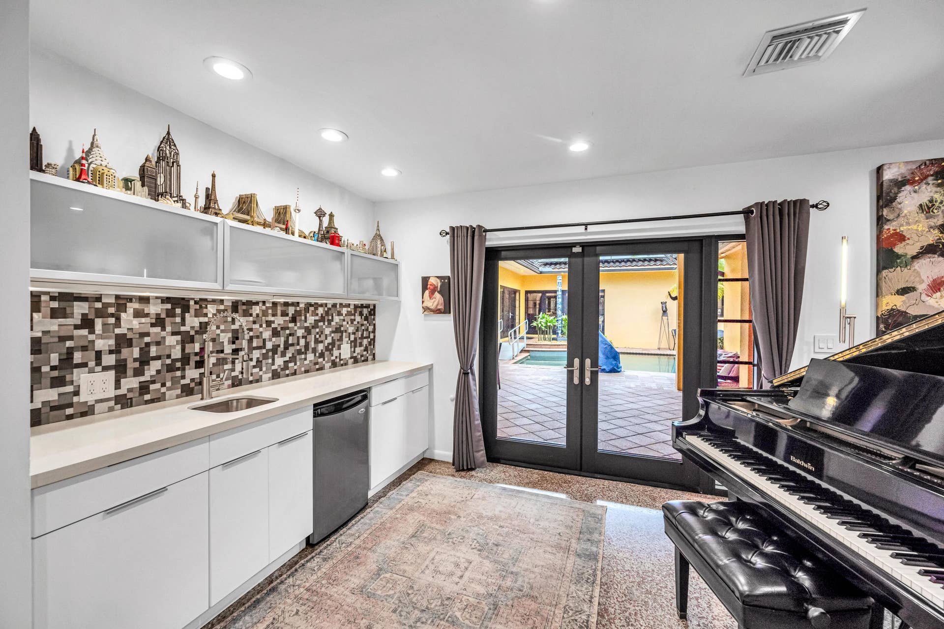 729 NE 19TH Avenue, Fort Lauderdale, FL 33304 729 NE 19TH AVE-11