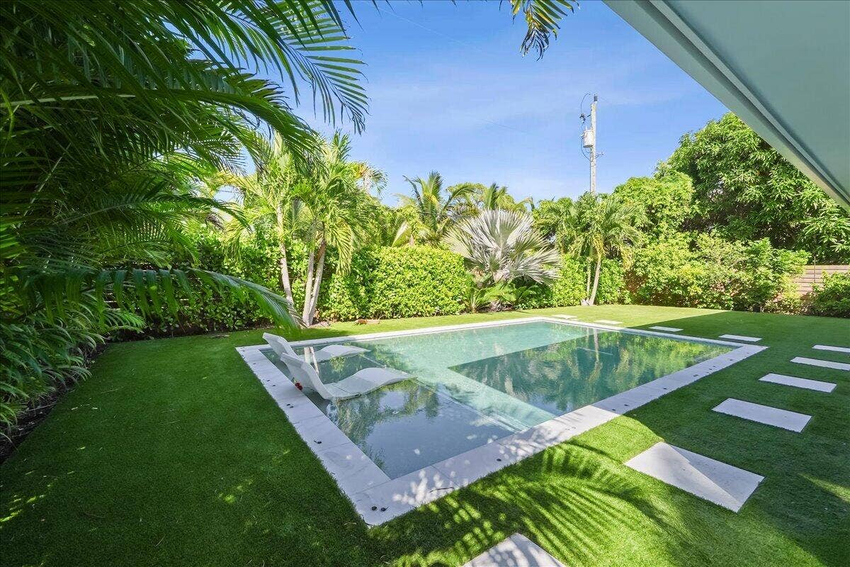 409 KENNEDY Street, Jupiter, FL 33458 50-DSC00154