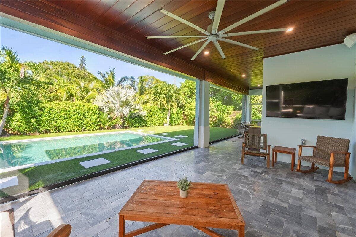 409 KENNEDY Street, Jupiter, FL 33458 54-DSC00174